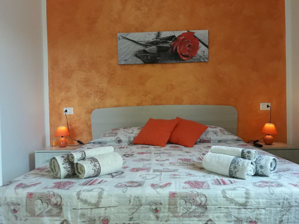Affittacamere B&B Il Fiore ポザーダ エクステリア 写真